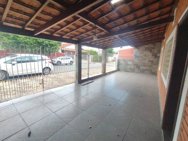 #9 - Casa para Venda em São Pedro - SP - 2