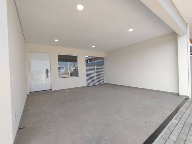 #10 - Casa para Venda em São Pedro - SP - 2