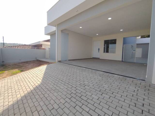 Venda em Vila Santa Helena - São Pedro